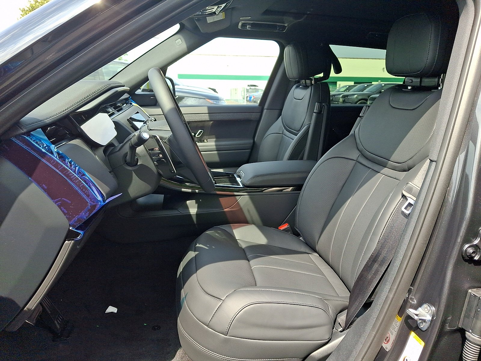 New 2027 Carpathian Grey Land Rover Dynamic SE image 9