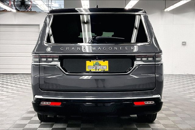 Used 2025 Baltic Gray Metallic Clearcoat Jeep Series III image 5