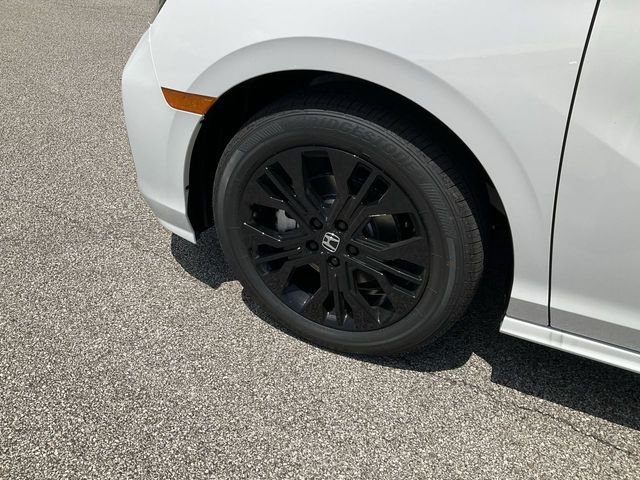 New 2026 Platinum White Pearl Honda Sport-L image 18