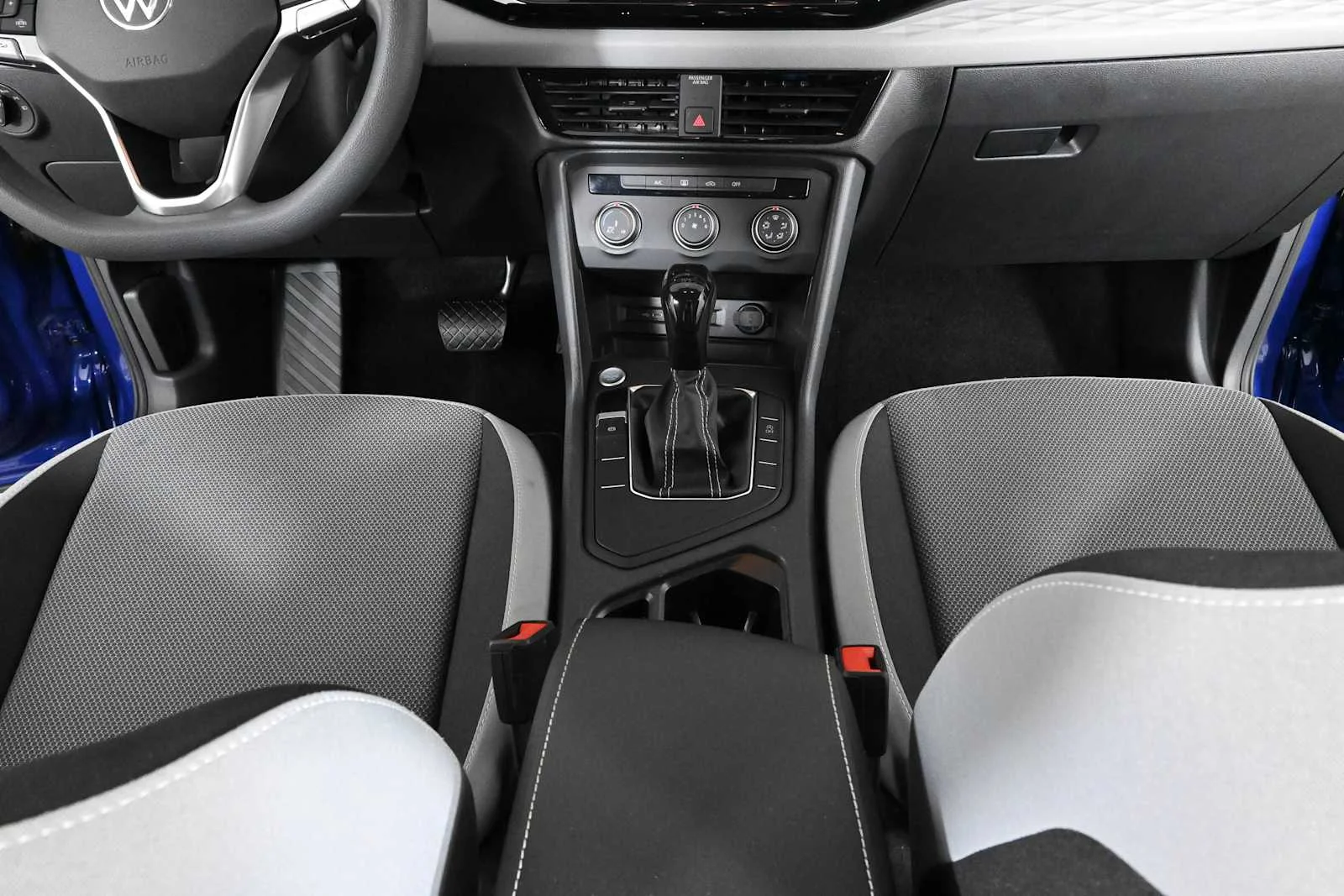 Used 2022 Dusk Blue Metallic Volkswagen S image 14