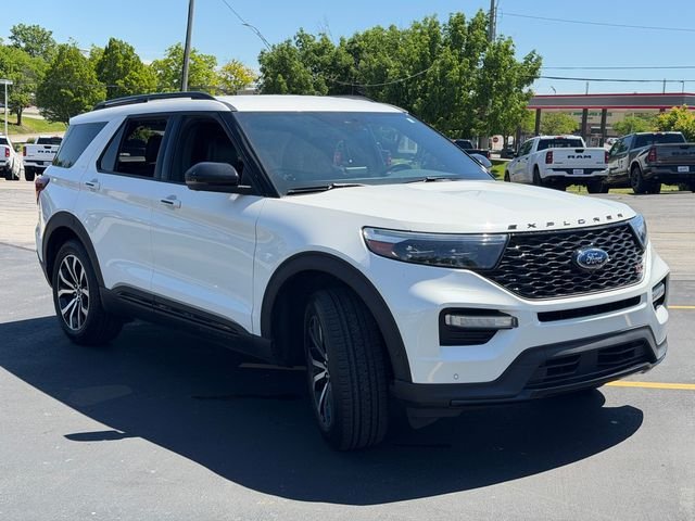 Used 2020 White Ford ST image 4