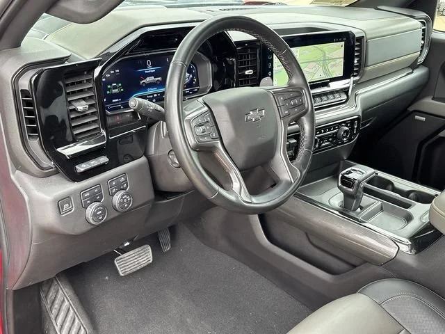 Used 2024 Red Hot Chevrolet ZR2 image 23