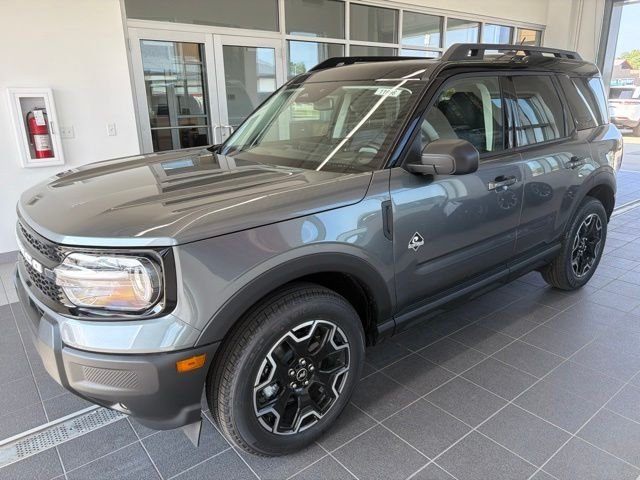 New 2026 Carbonized Gray Metallic Ford Outer Banks® image 3