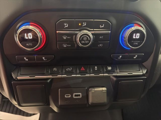 2021 Chevrolet Silverado 1500 LT - Photo 19