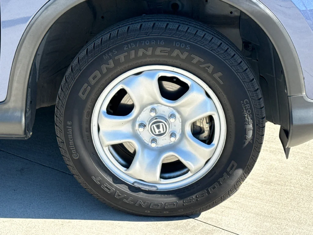 Used 2014 Twilight Blue Metallic Honda LX image 11