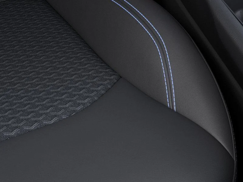 New 2026 Diamond Black Crystal Pearl-Coat Exterior Paint Jeep Latitude image 20