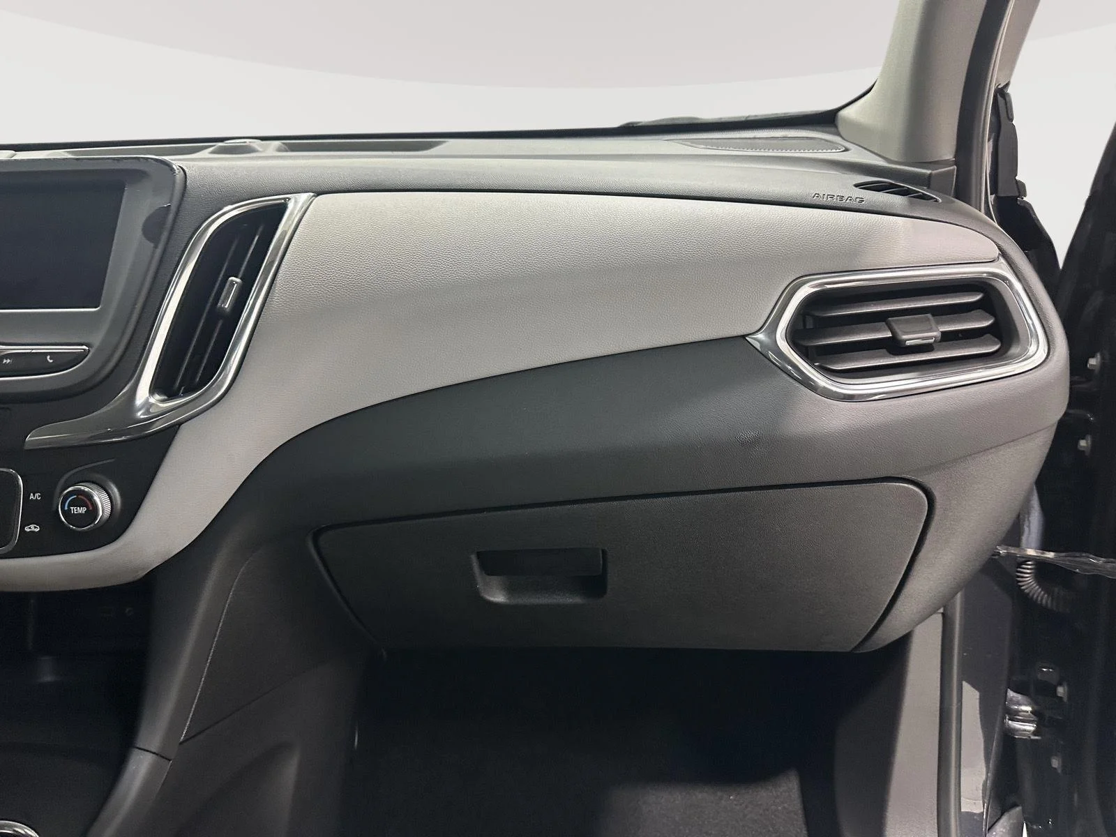 Used 2022 Iron Gray Metallic Chevrolet LS image 24