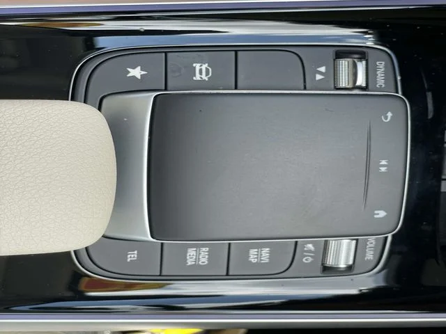 Used 2022  Mercedes-Benz GLB 250 image 31