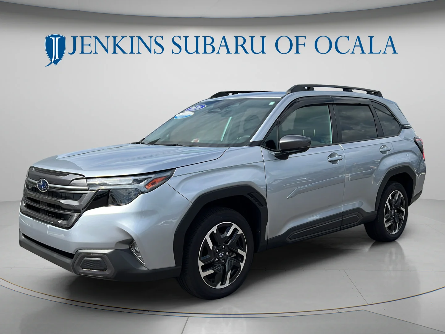 Used 2026 Ice Silver Metallic Subaru Limited image 7