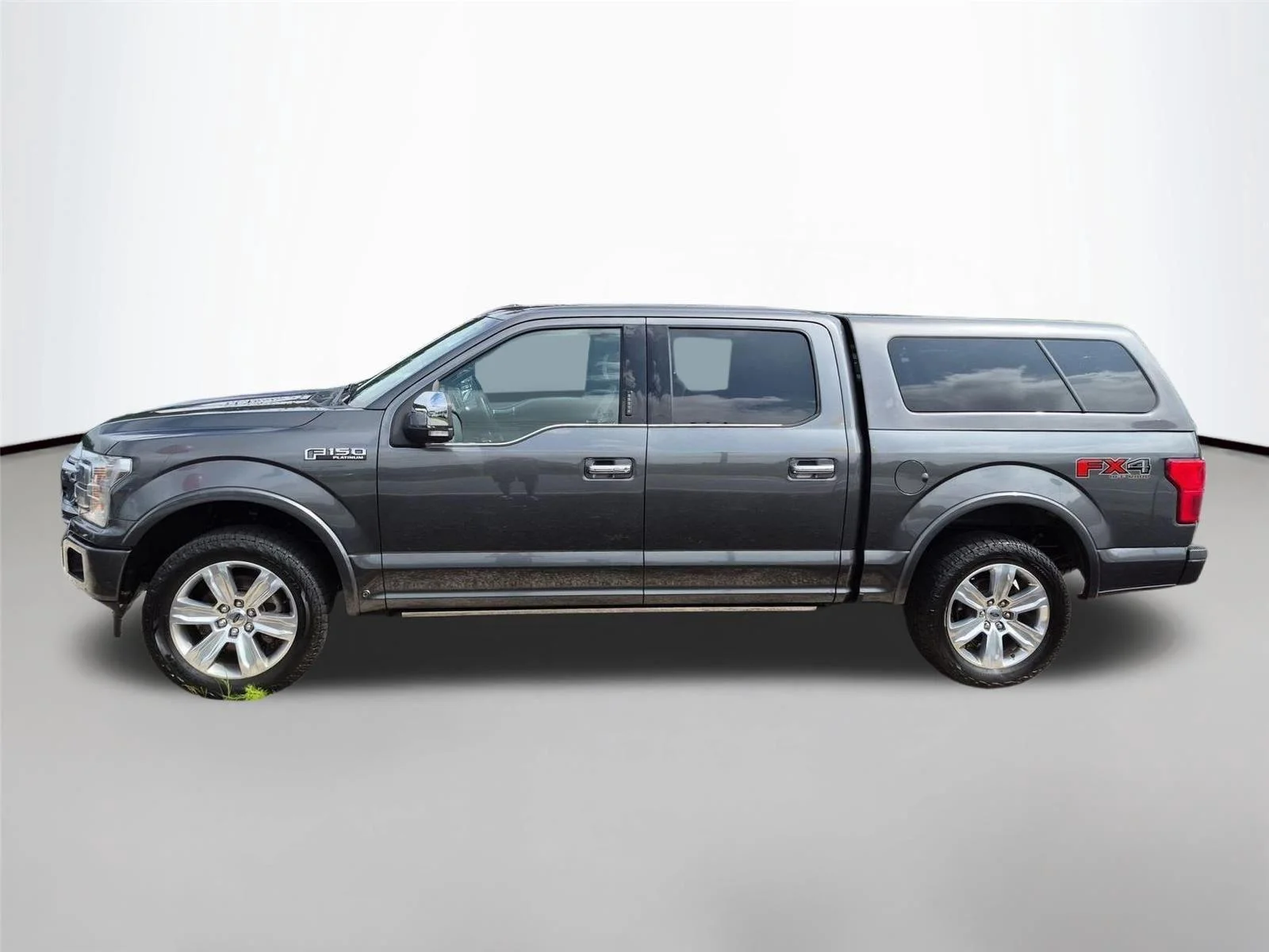 Used 2020 Magnetic Metallic Ford Platinum image 2