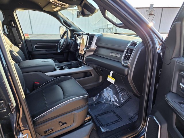 2026 RAM 2500 Laramie - Photo 16