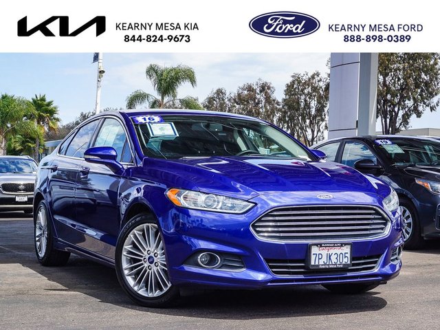 2016 Ford Fusion SE