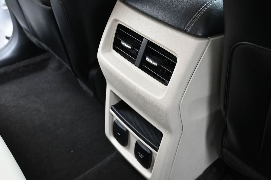 Used 2019 White Ford Titanium image 13