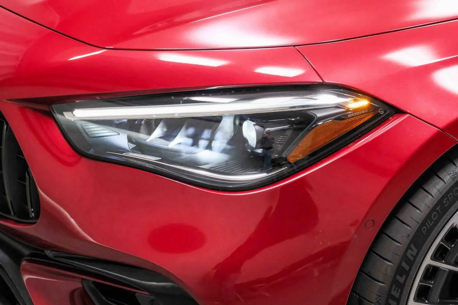 New 2026 MANUFAKTUR Patagonia Red Metallic Mercedes-Benz AMG® CLE 53 image 11