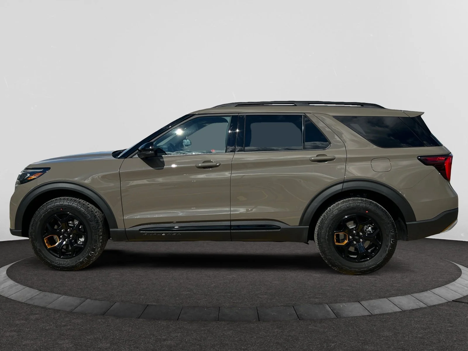 New 2026 Marsh Grey Ford Tremor image 2