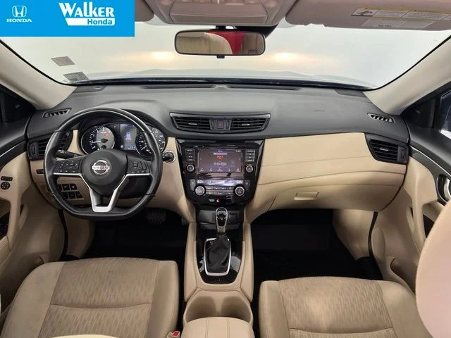 Used 2020 Blue Nissan SV image 30
