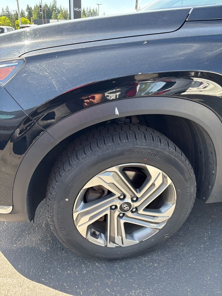 Used 2022 Black Hyundai SEL image 15