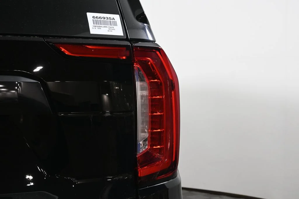 Used 2024 Black GMC Denali Ultimate image 13