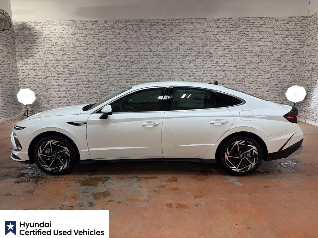 Certified Used 2026 Serenity White Hyundai SEL Sport image 4