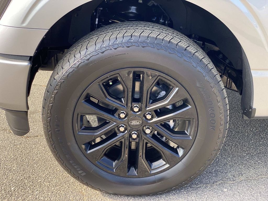 New 2026 Iconic Silver Metallic Ford Lariat® image 7