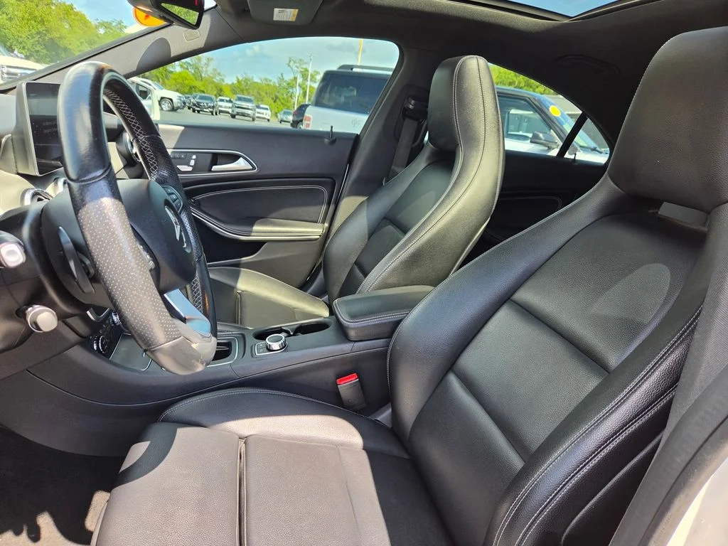 Used 2018 White Mercedes-Benz CLA 250 image 25