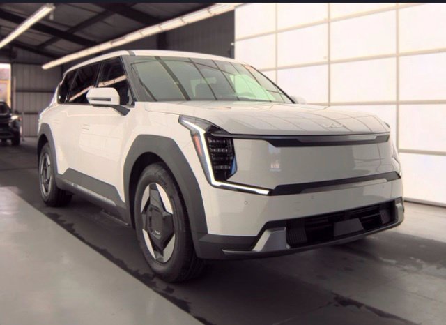 Used 2024 Kia EV9 Light L/R with VIN KNDAB5S12R6035229 for sale in McKinney, TX