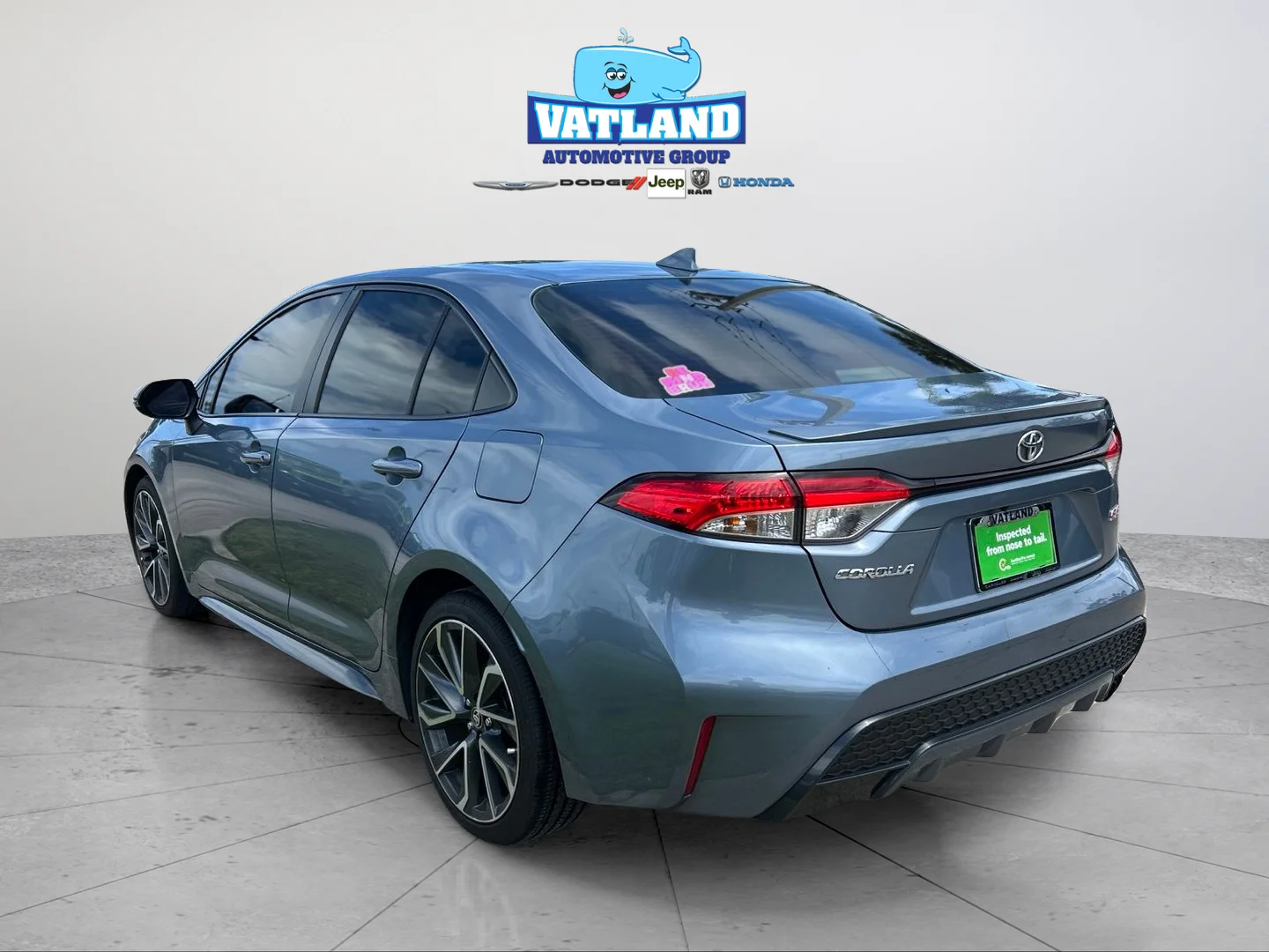 Used 2022 Celestite Toyota SE image 3