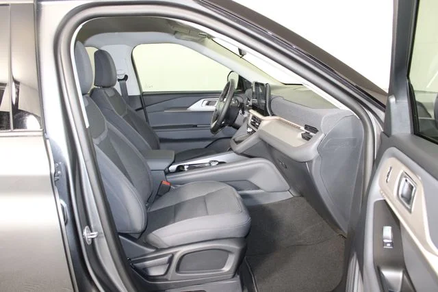 New 2026 Carbonized Gray Metallic Ford Active image 25