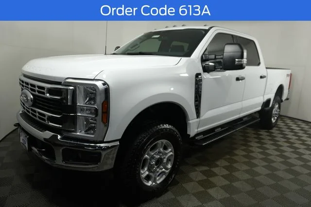 New 2026 Oxford White Ford F-350® XLT image 4