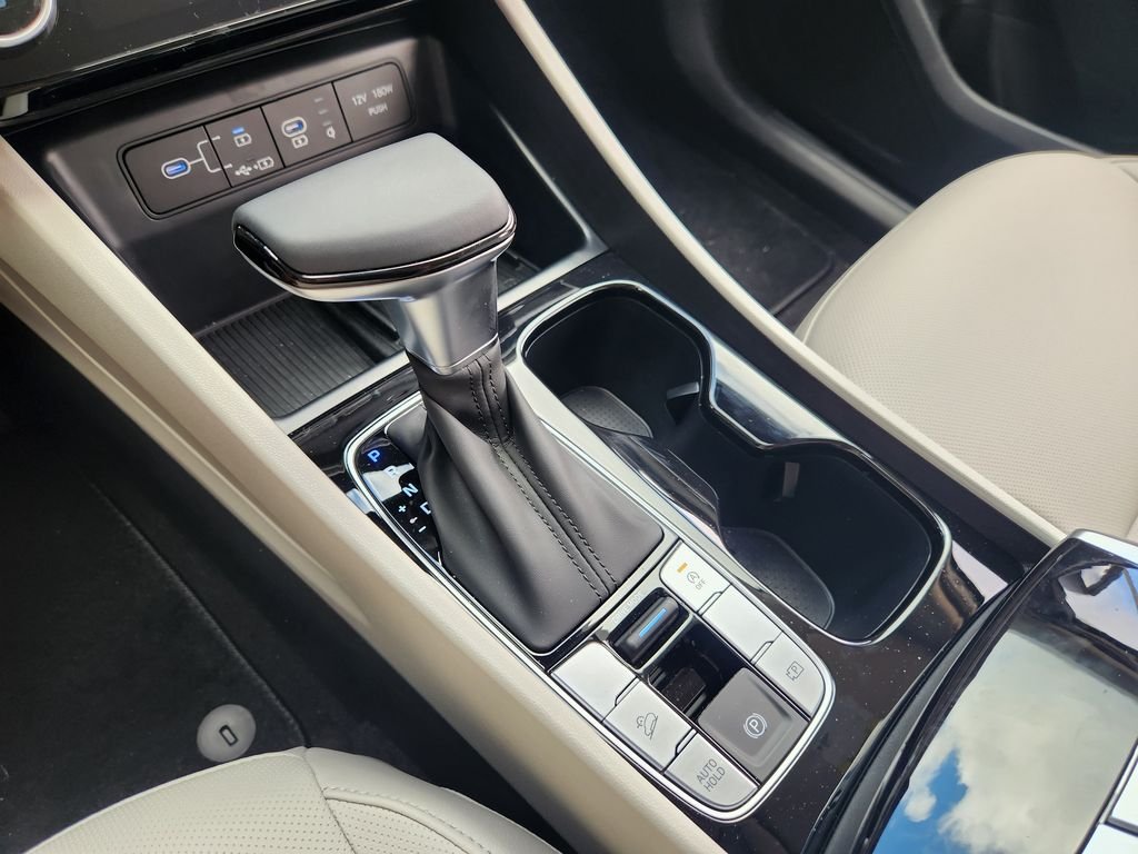 Used 2026 Serenity White Pearl Hyundai SEL Premium image 20