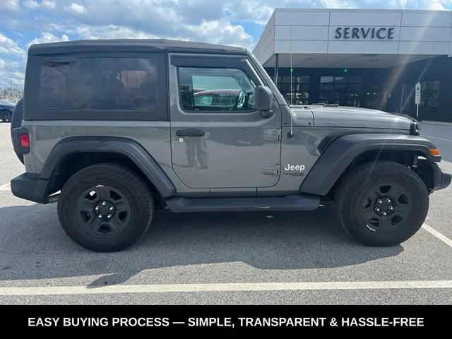 Used 2019 Gray Jeep Sport image 6