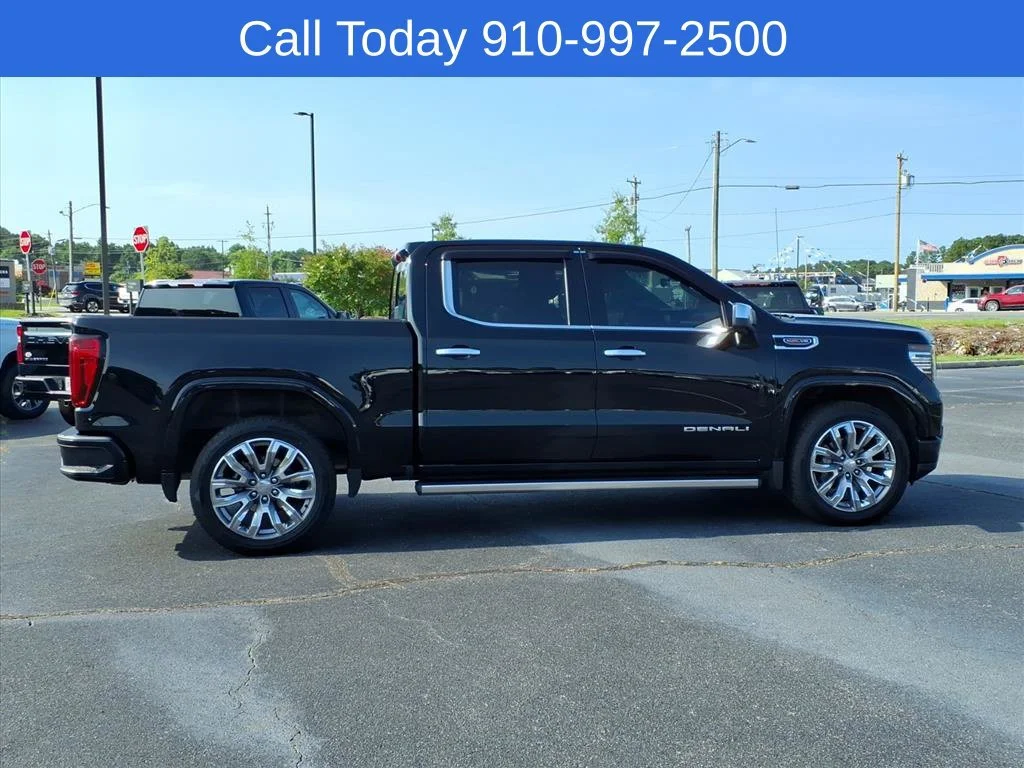 Used 2024 Onyx Black GMC Denali image 6