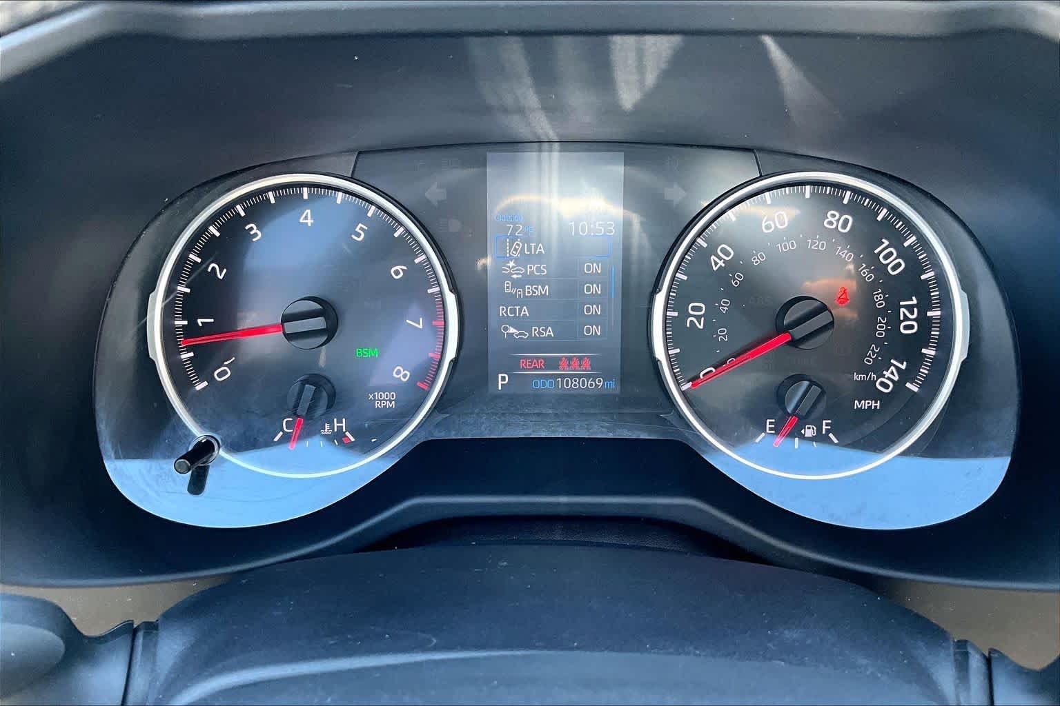 Used 2020 Ruby Flare Pearl Toyota XLE image 25