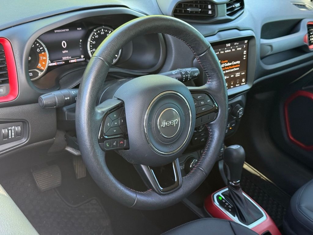 Used 2022 Gray Jeep Trailhawk image 19