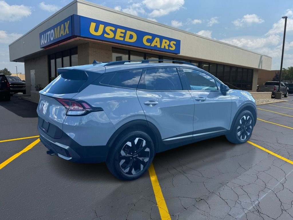 Used 2024 Wolf Gray Kia X-Line image 5