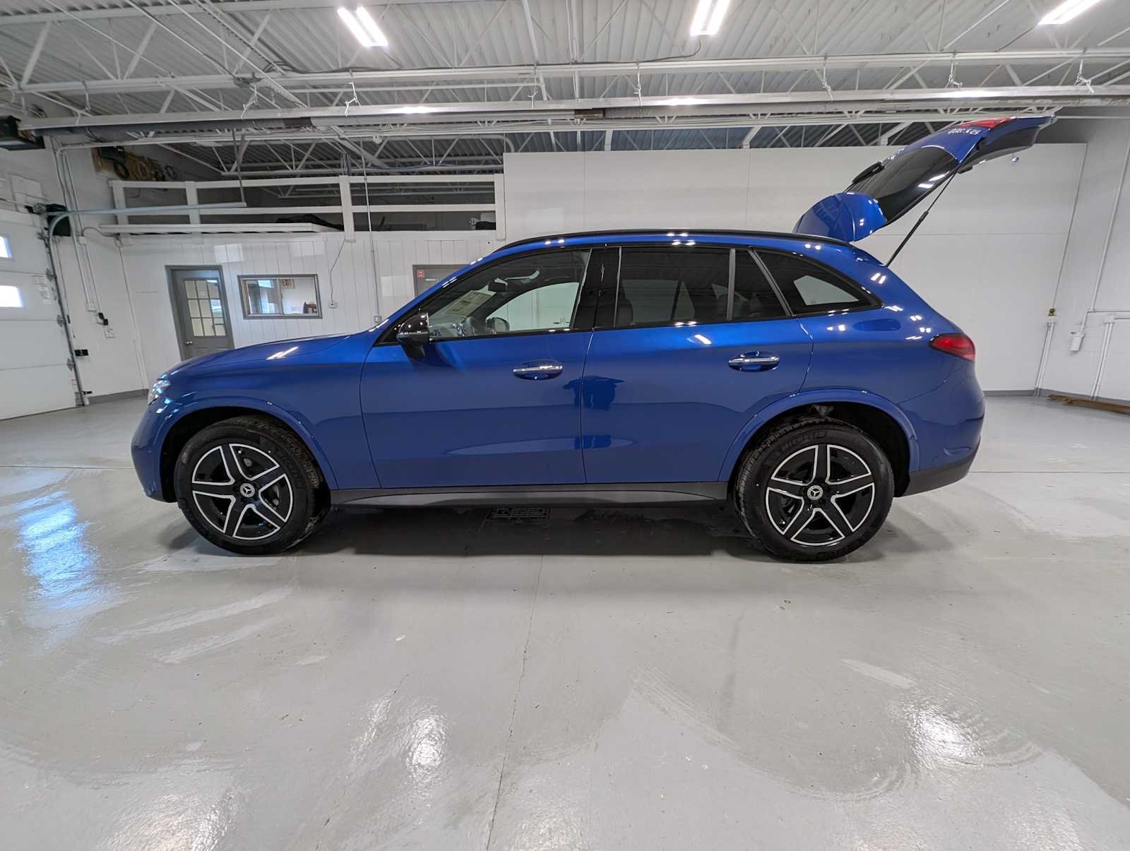 Certified Used 2026 Starling Blue Metallic Mercedes-Benz GLC 300 image 10