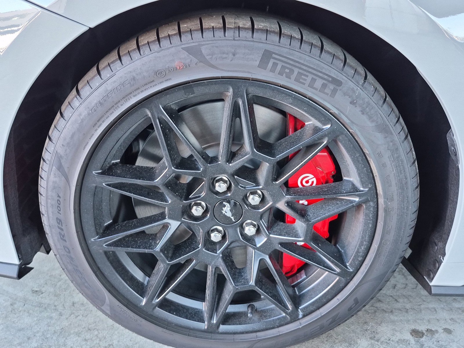 New 2026 Avalanche Gray Ford GT Premium Convertible image 18