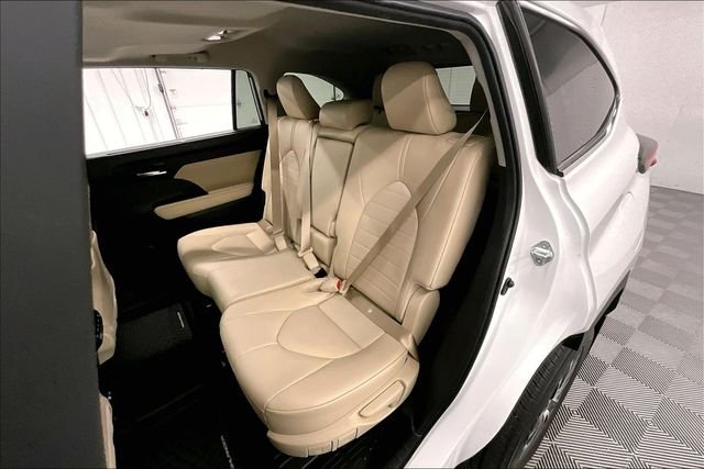 2024 Toyota Highlander XLE - Photo 25