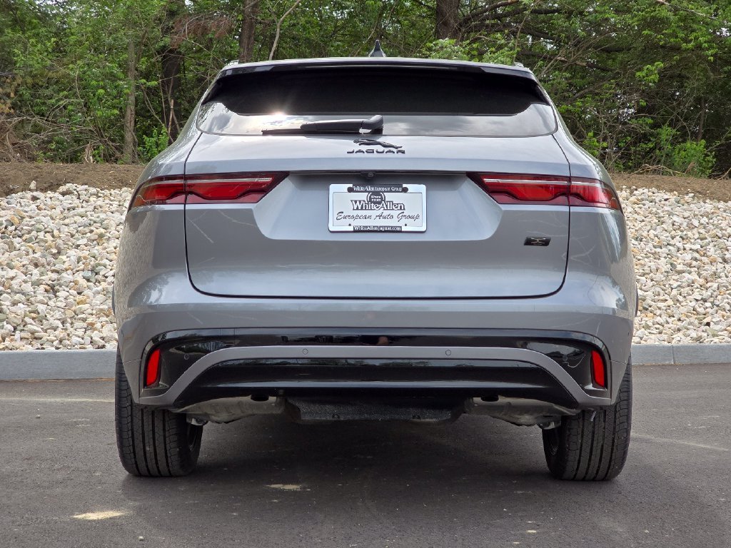 New 2026 Eiger Grey Jaguar P250 R-Dynamic S image 25