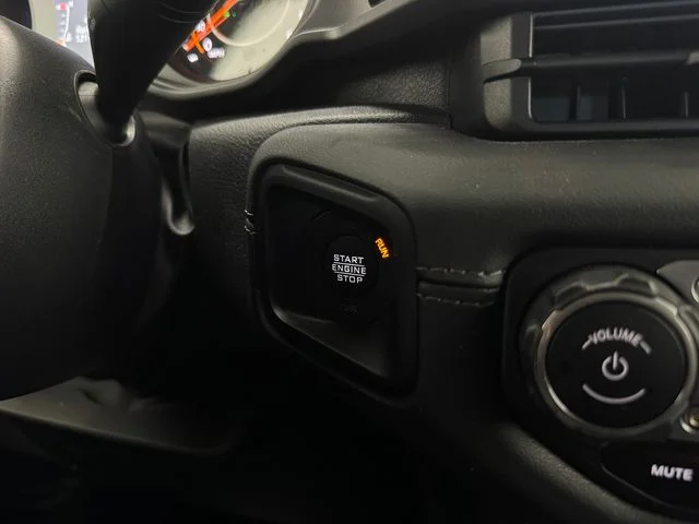 Used 2024 Anvil Clear Coat Jeep Rubicon X image 27