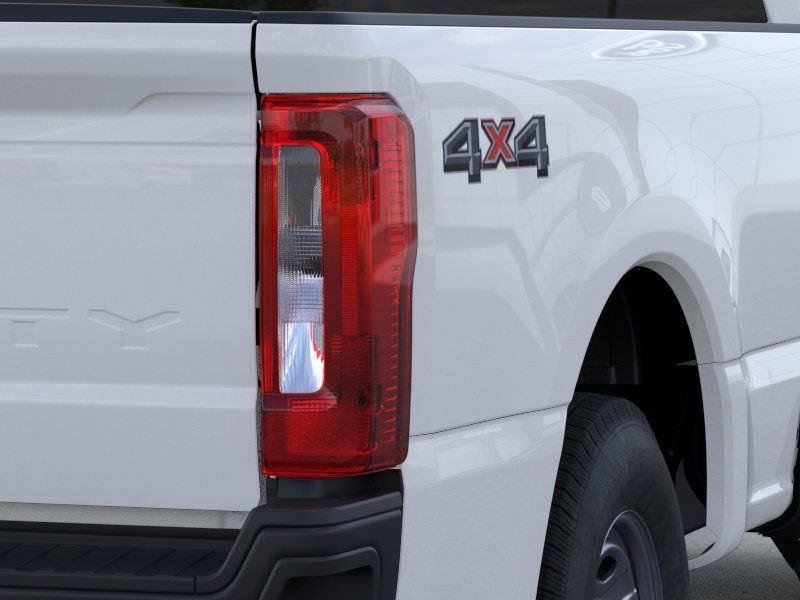 2025 Ford F-250 Super Duty XL - Photo 12