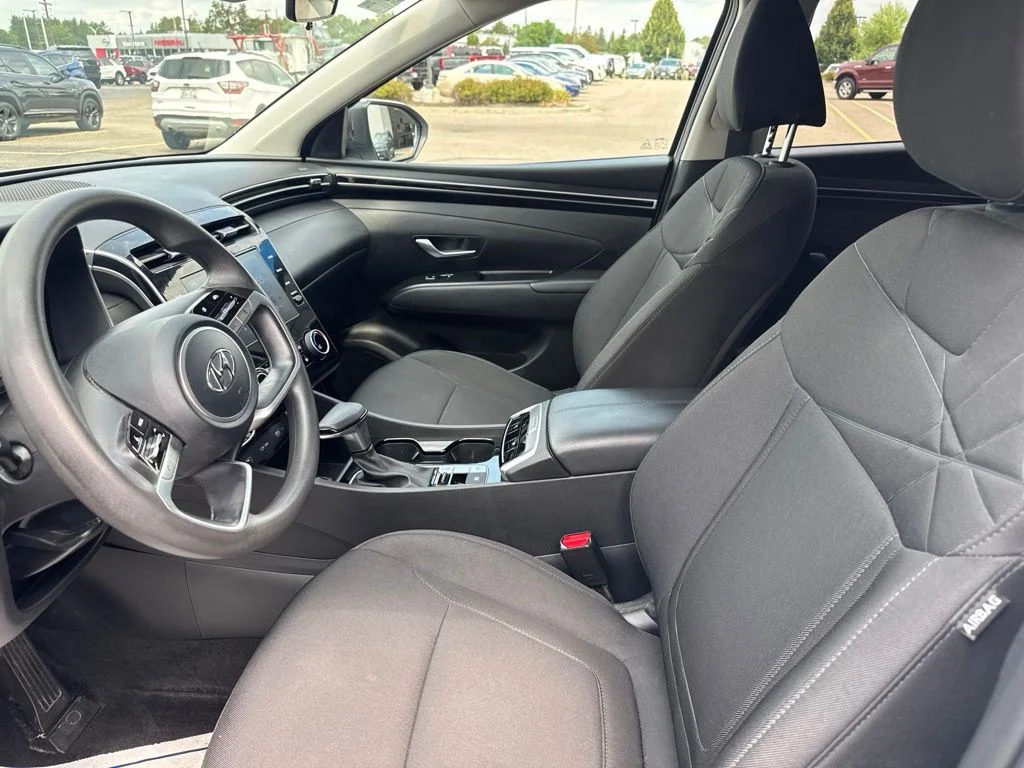 Used 2022 Quartz White Hyundai SEL image 13