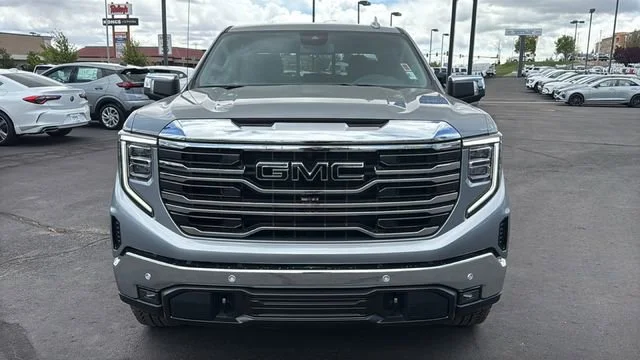 2026 GMC Sierra 1500 SLT - Photo 8
