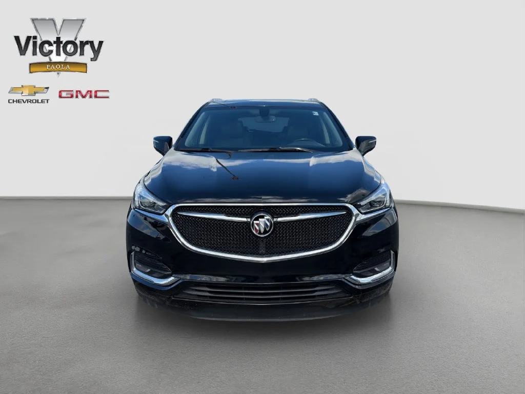 Used 2019 Buick Enclave Essence with VIN 5GAEVAKWXKJ301176 for sale in Kansas City