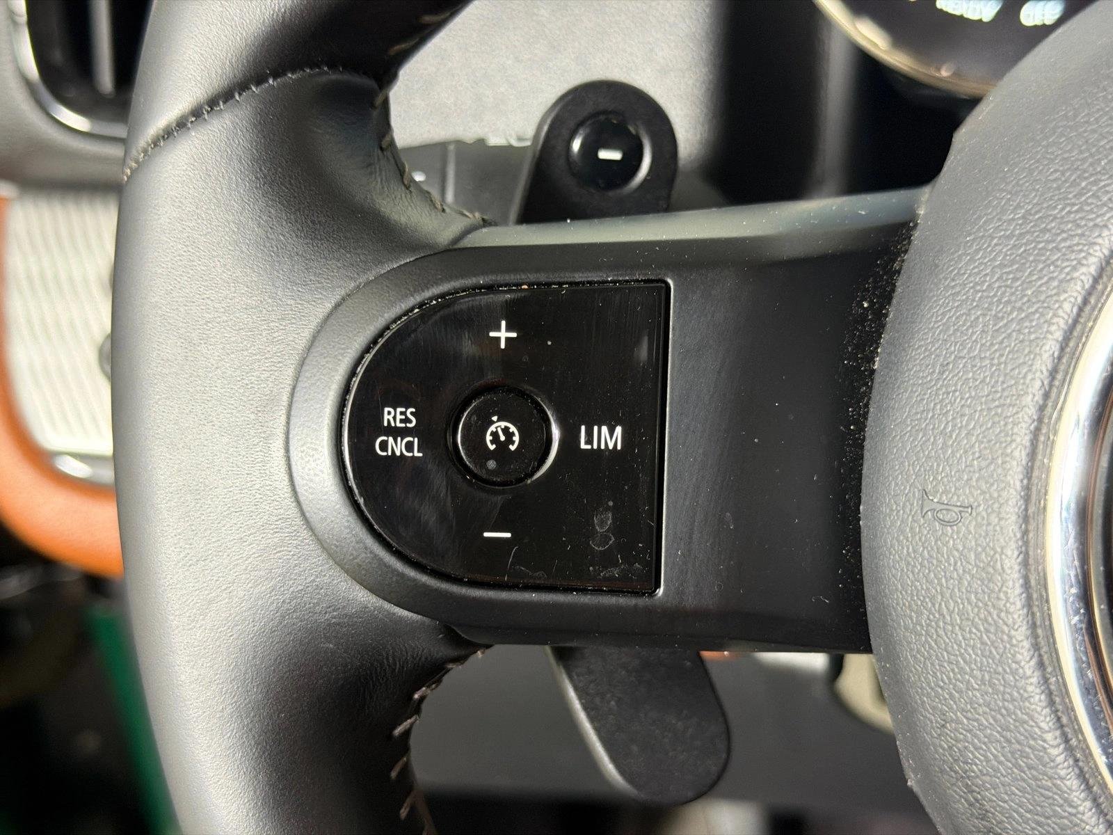 Used 2023  MINI Cooper S image 26