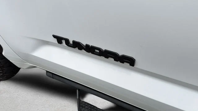 Used 2022 White Toyota SR5 image 37