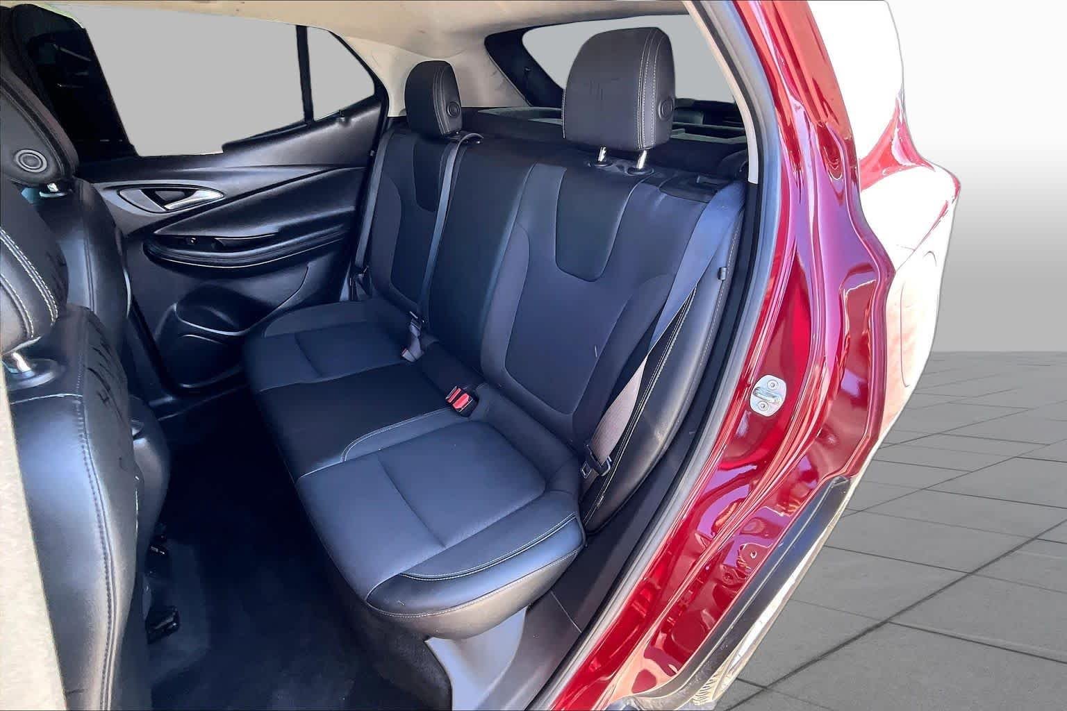 Used 2023 Cinnabar Metallic Buick Preferred image 35