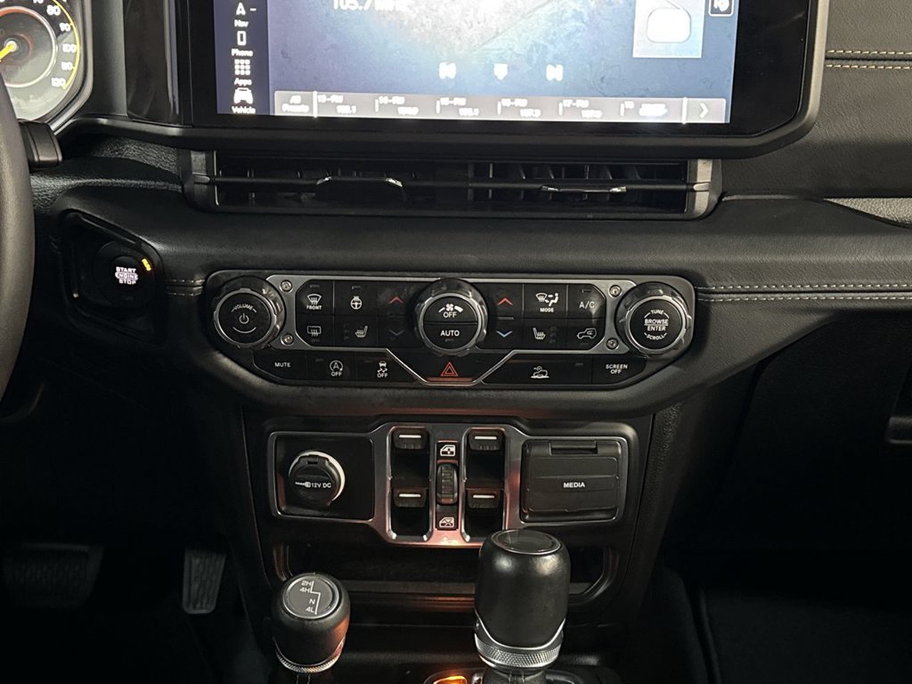 2024 Jeep Wrangler 4-Door Sahara - Photo 28
