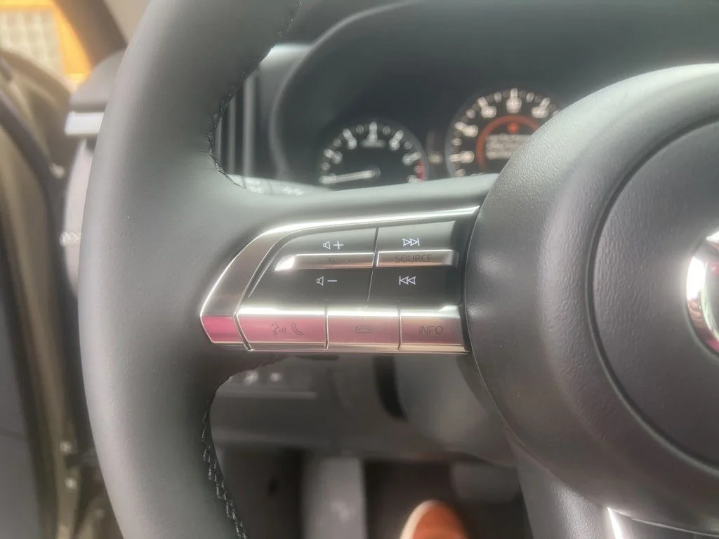 New 2026 Beige/tan Mazda 2.5 Turbo Meridian Edition image 20