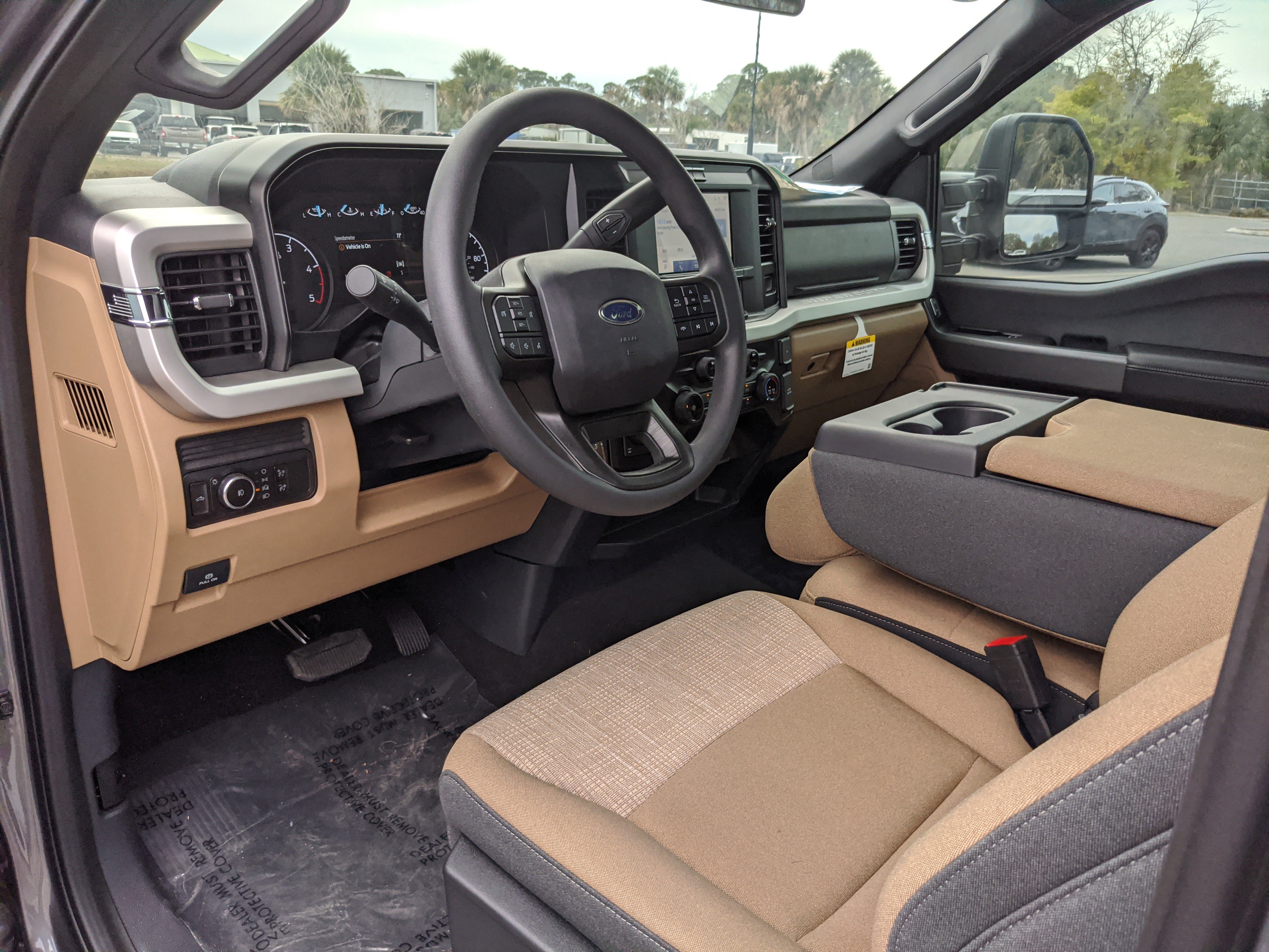 2025 Ford F-250 Super Duty XLT - Photo 12